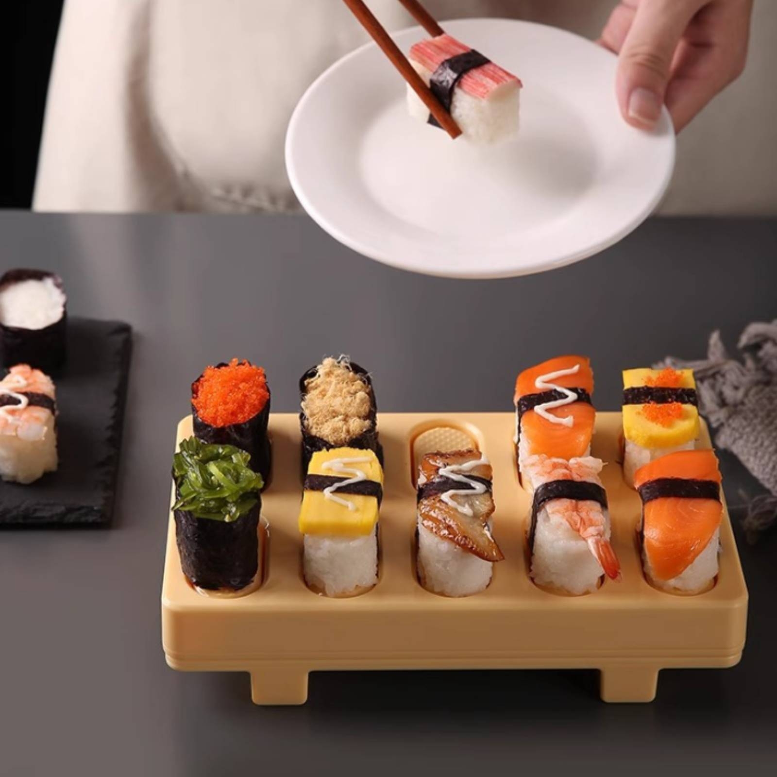 Meal Prep Onigiri - Sushi Maker with Spoon Rectangular Sushi